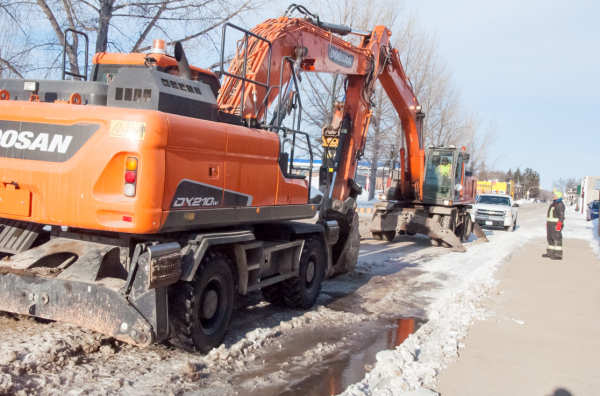Water Main Breaks Hitting City