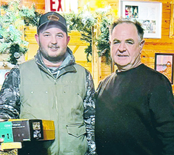 MacNutt Hotel hosts Big Buck Night