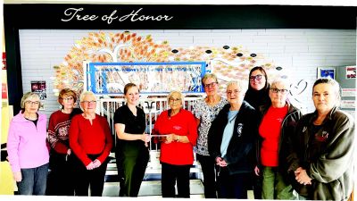 Russell Hospital Auxiliary Donates Pediatric Crib