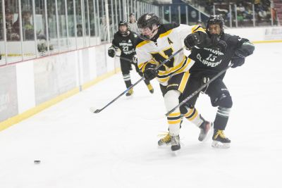 Clippers tame Tigers in Christmas Classic