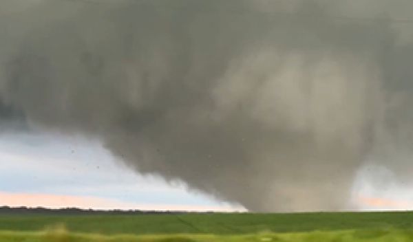 T-storm spawns twisters