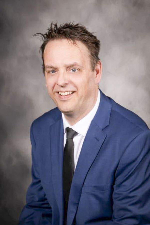 Grant moves maker space plans ahead