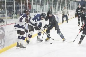 Trojans wins bronze at JV provincials, Clippers win in OT