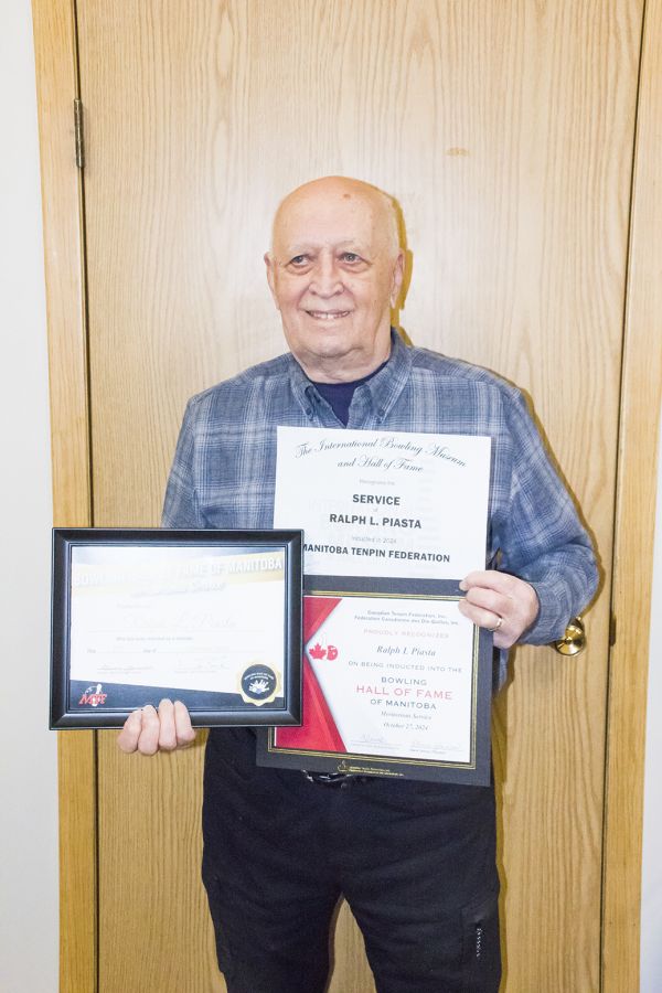 Piasta enters Bowling Hall of Fame for meritorious service