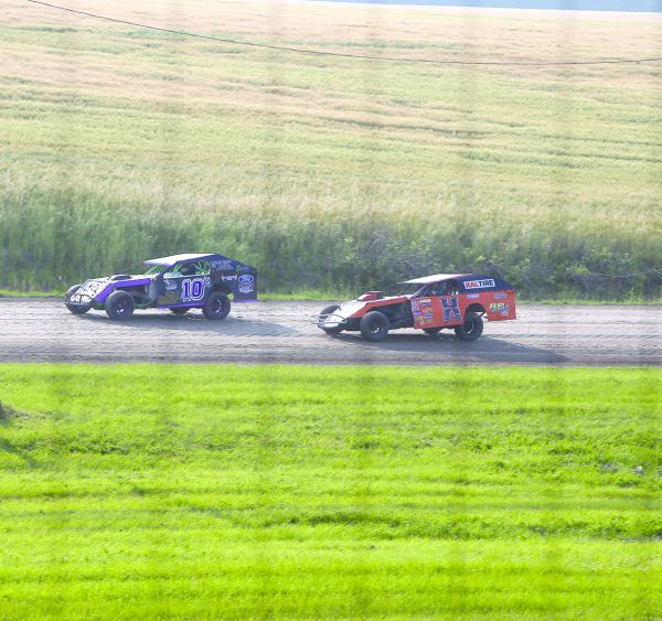 Showing off their Metal