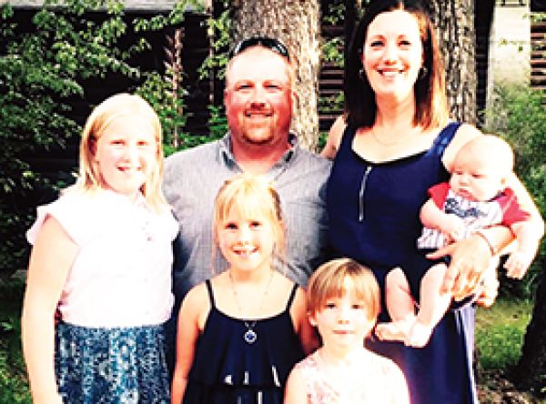 Daughter hosts run for mom